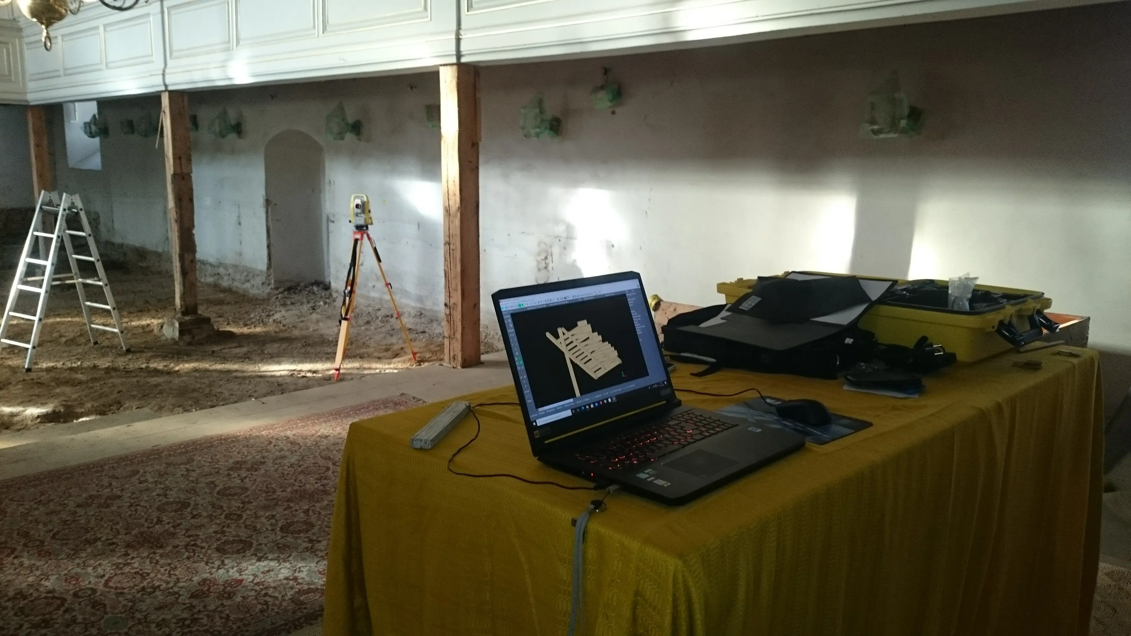 Bild in der Bildergallerie zu Kirche Wittgensdorf: Fachgerechte Turm- und Emporensanierung
