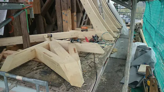 Bild in der Bildergallerie zu Kirche Grünhain: Traditionelle Turmsanierung mit moderner 3D-Planung